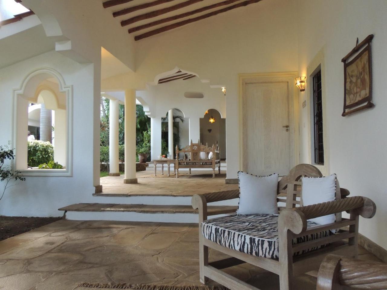 Отель Hotel Villa Malindi 3*
