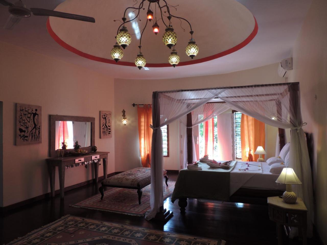 Hotel Villa Malindi Отель 3*